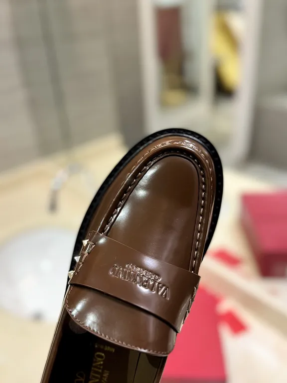 Valentino Shoe 